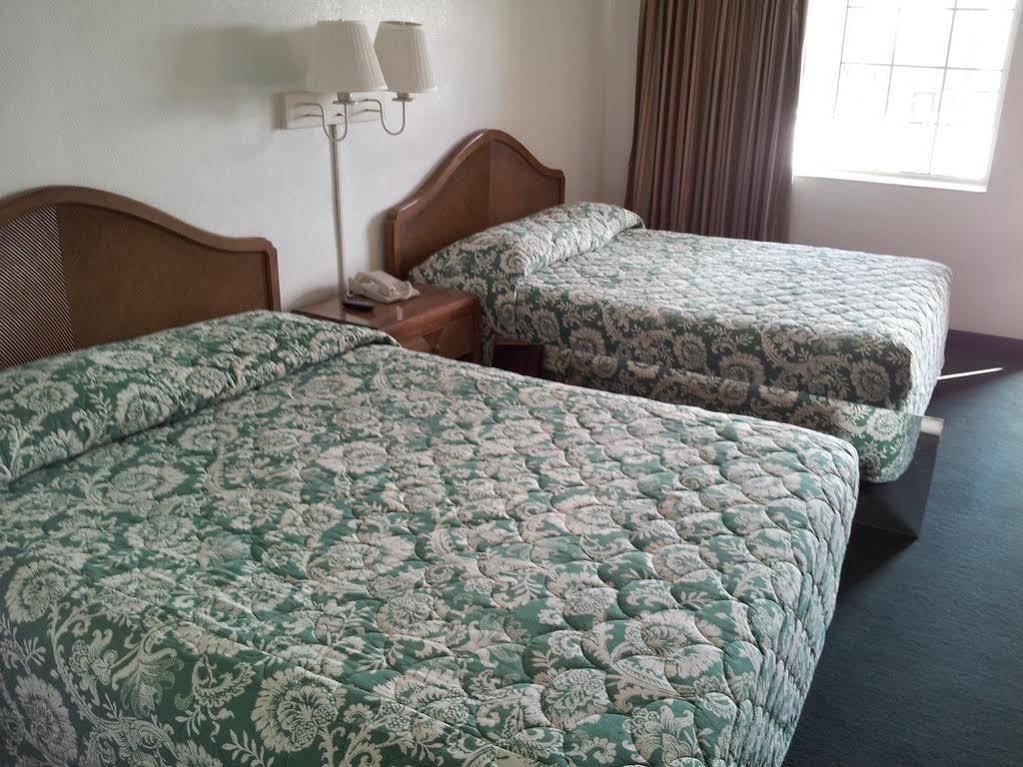 Tri-State Inn Кингман Экстерьер фото